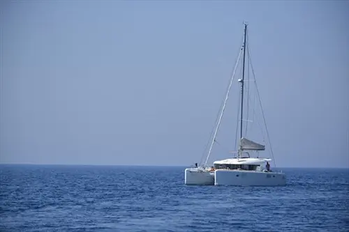 Catamaran-Rental--in-Alpine-California-catamaran-rental-alpine-california.jpg-image